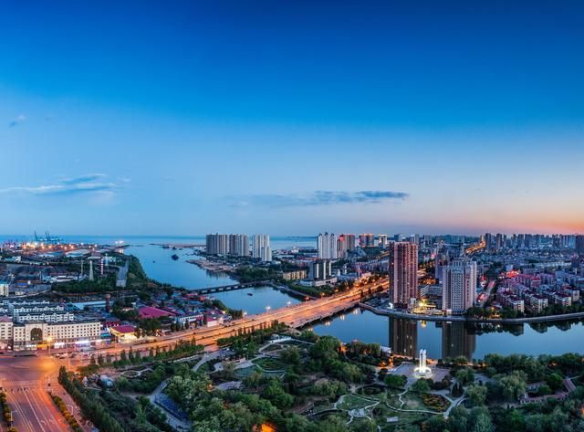 中国最美的十座海滨城市排名来了，你去过几个？