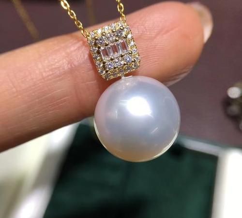 澳白金珍珠和澳白珍珠有什么区别