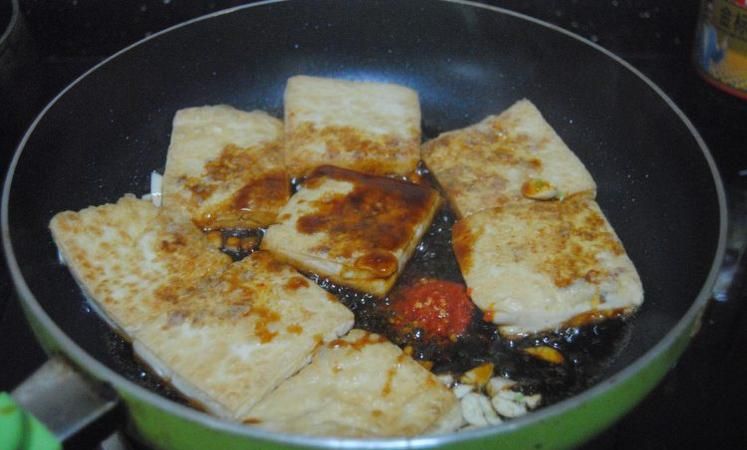 炸豆腐的油怎么去异味