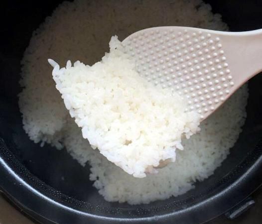 米饭焖软粘了怎么办