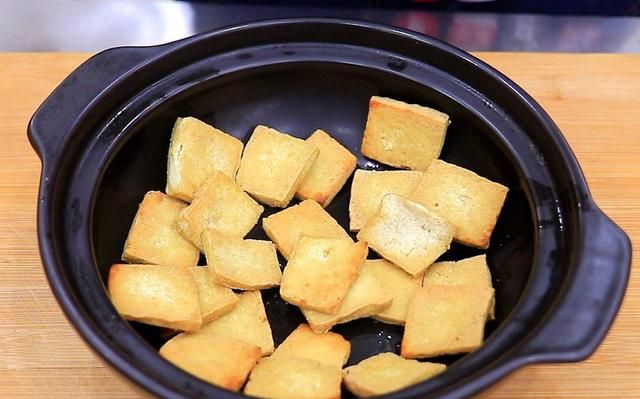豆腐配什么菜最好吃？教你6种不同做法，鲜香嫩滑，顿顿吃光盘