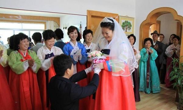 朝鲜族生活习俗