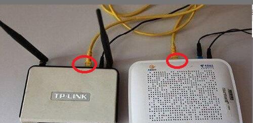 一个宽带如何连接两个无线路由器，一个宽带盒可以插两个路由器吗？图8