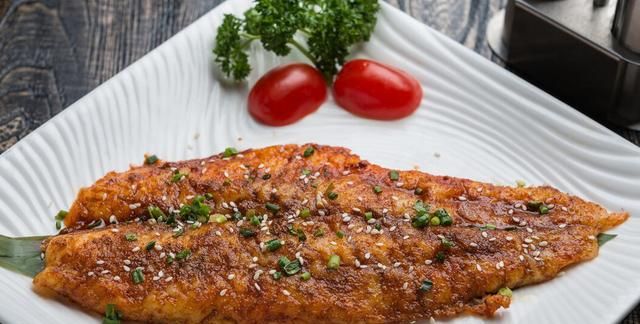 谈谈“巴沙鱼”的两种简单做法，一个清淡，一个香味浓郁，都好吃
