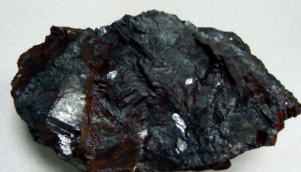 铁矿的地质条件是什么
