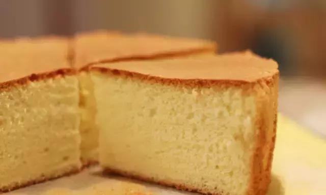 蛋糕的成熟过程与如何判断蛋糕是否烤熟？