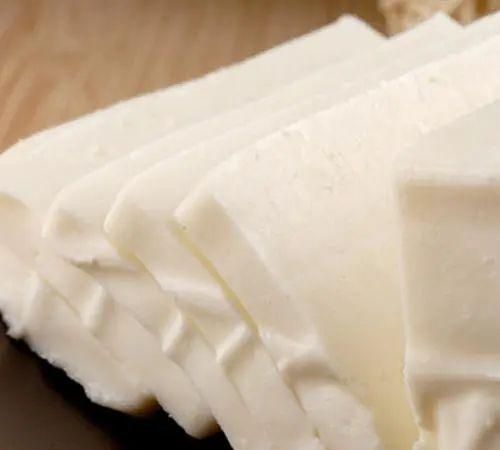 石林黑山羊乳饼，云南特有的地方特产乳饼，比牛奶做的更有营养