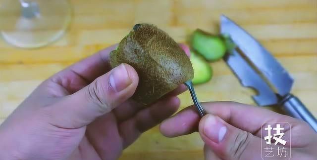 猕猴桃的塑料刀怎么用