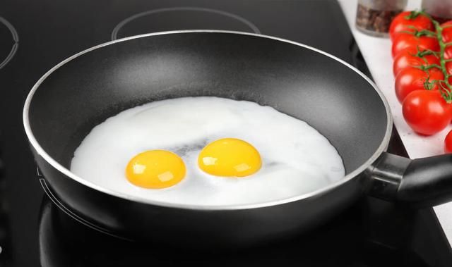 电磁炉煮鸡蛋要几分钟，需要加盖子吗？壹健康生活经验