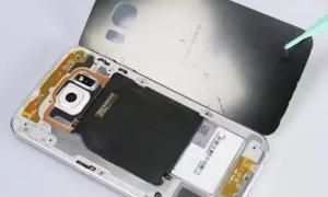 三星Galaxy S6 如何拆卸电池，三星手机如何取出电池？图2