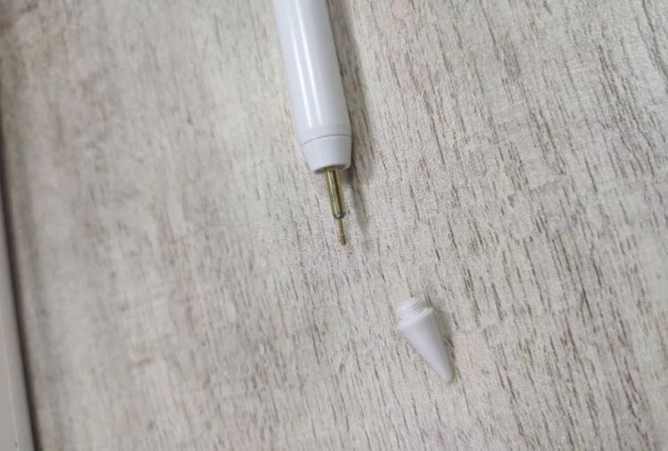 怎样自制电容笔--简单--小巧灵敏--不损伤屏幕，自制电容笔DIY触屏笔？图8