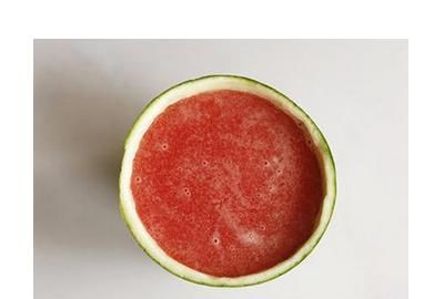 西瓜汁冷冻可以放多久，西瓜果冻怎么做？图1