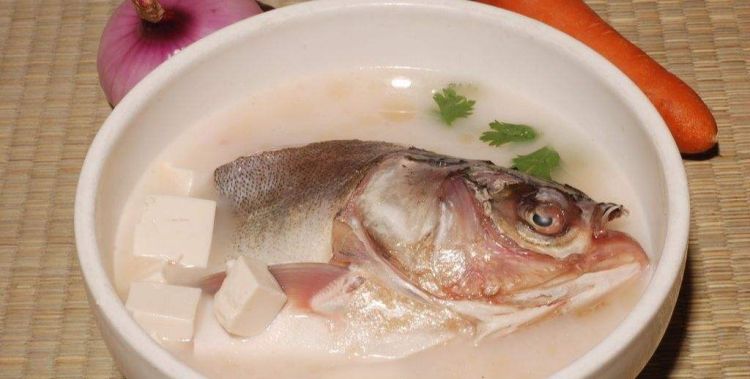 鱼头豆腐汤没有姜怎么办，鱼头没有豆腐怎么烧汤？图4