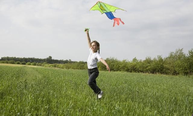 风筝还是叫纸鸢好听，关于其来源的三种说法，你知道多少？