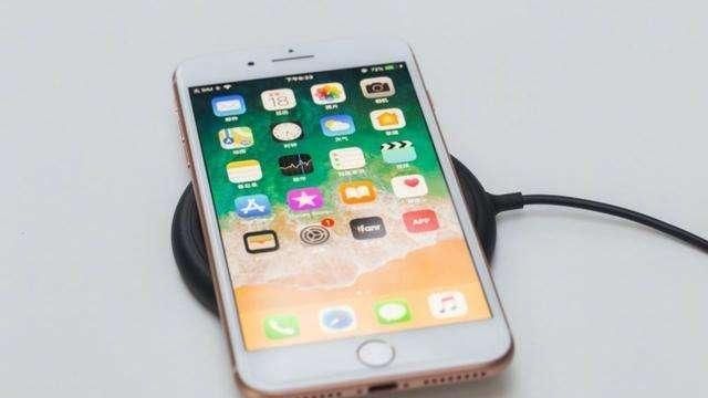 iPhone8Plus无线充电方法