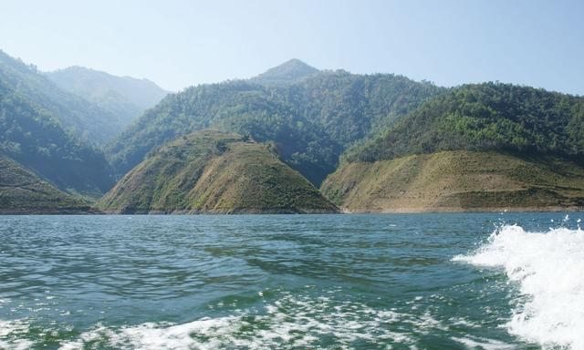 澜沧江的“宝藏”，建造23级水电站，真能卡东南亚的脖子？