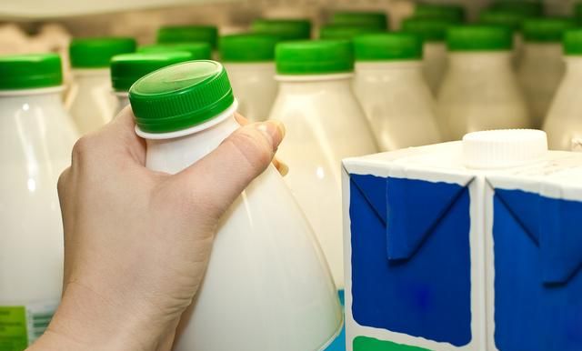 既然不是纯酸奶，为什么很多人还喜欢喝风味发酵乳？怎样选购？