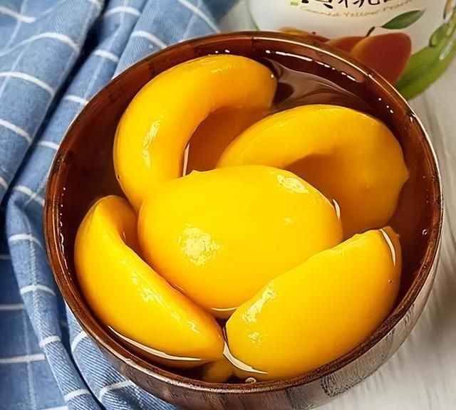 “阳了”吃黄桃罐头管不管用？中医专家告诉你到底应该怎么吃