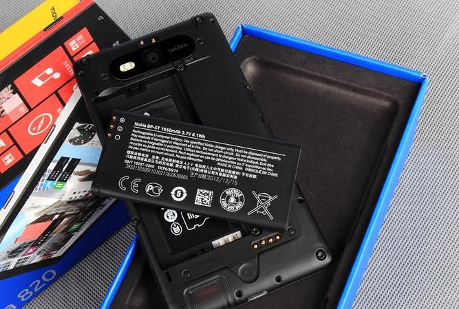 索尼手机拆机换电池，风险大吗或者是说有什么要注意