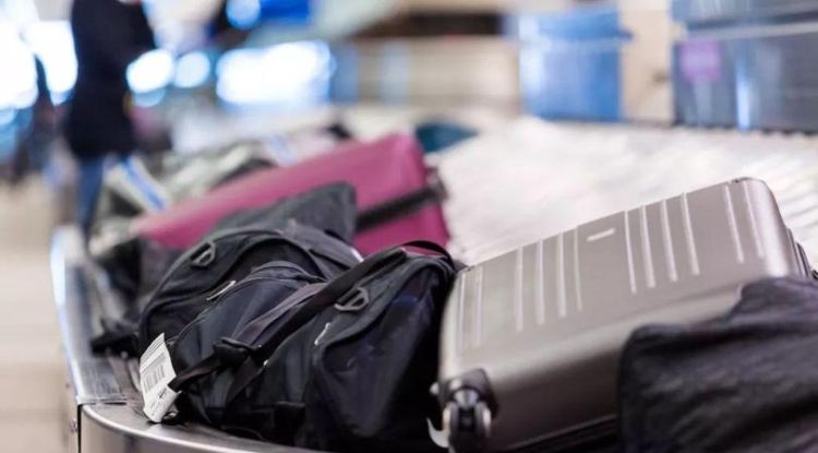 坐飞机随身携带的包和物品有什么要求