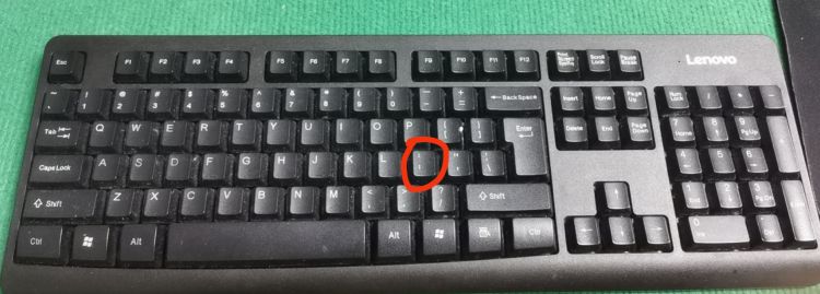 电脑键盘打字母或者拼音出数字，手提电脑键盘上字母和数字混合怎么切换？图4