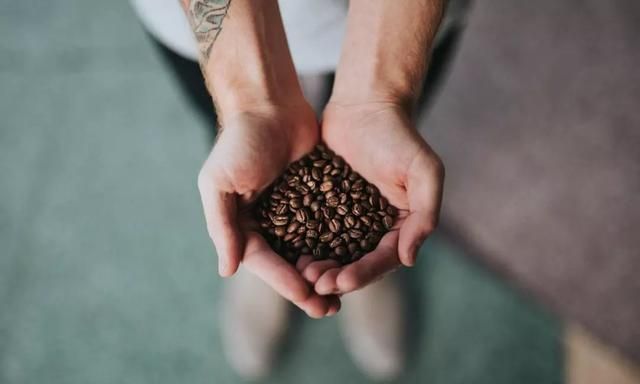 咖啡放多久才过期？过期的咖啡豆还能怎么用？