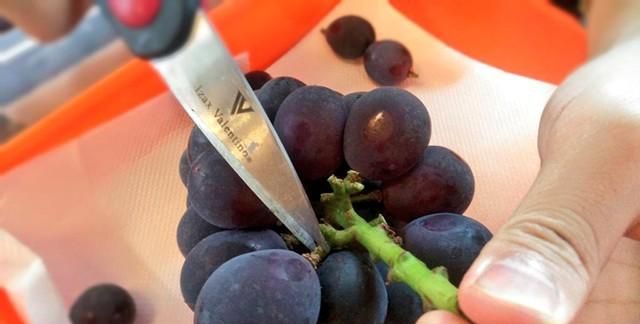 吃不完的葡萄，直接放冰箱就错了！学会这样保存，天天都吃新鲜的