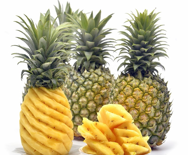 懂行的人买菠萝，遇到这5种，再便宜也不买，老板：我自己也不吃