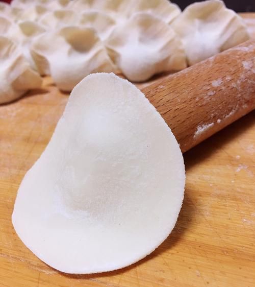 用什么粉做饺子皮透明又有韧性