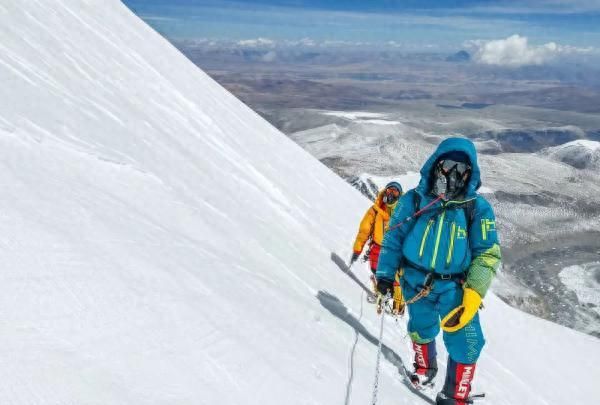 全球女性第一人！登上14座海拔8000米高峰