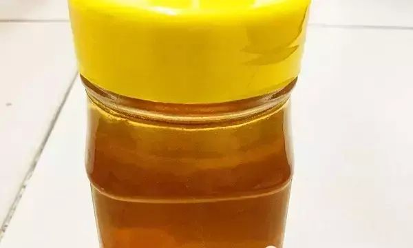 蜂蜜与哪几种食物搭配禁忌(蜂蜜和什么不能搭配)图3