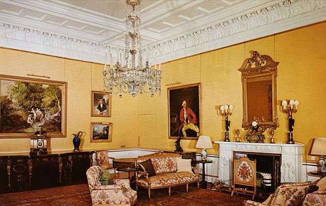 英国女王生前经常居住的5处府邸，一个比一个奢华后两处花钱可租